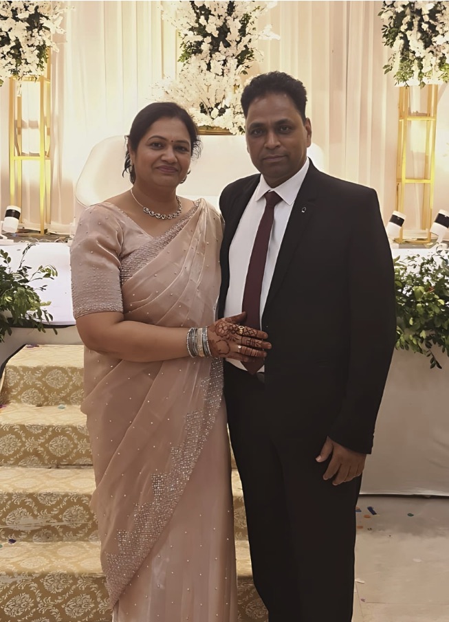 Bride's family member 4